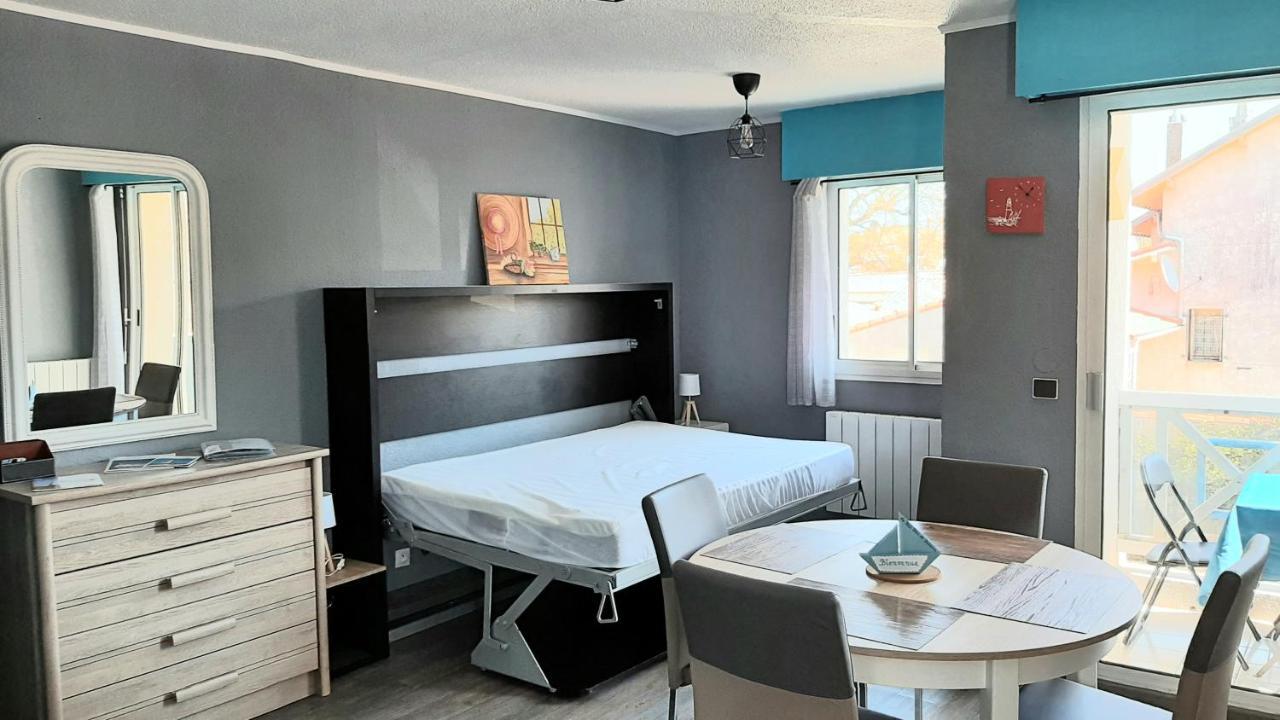 Le Petit Bleu De Didonne 28M2 150 M De La Plage Avec Balcon Saint-Georges-de-Didonne Ngoại thất bức ảnh